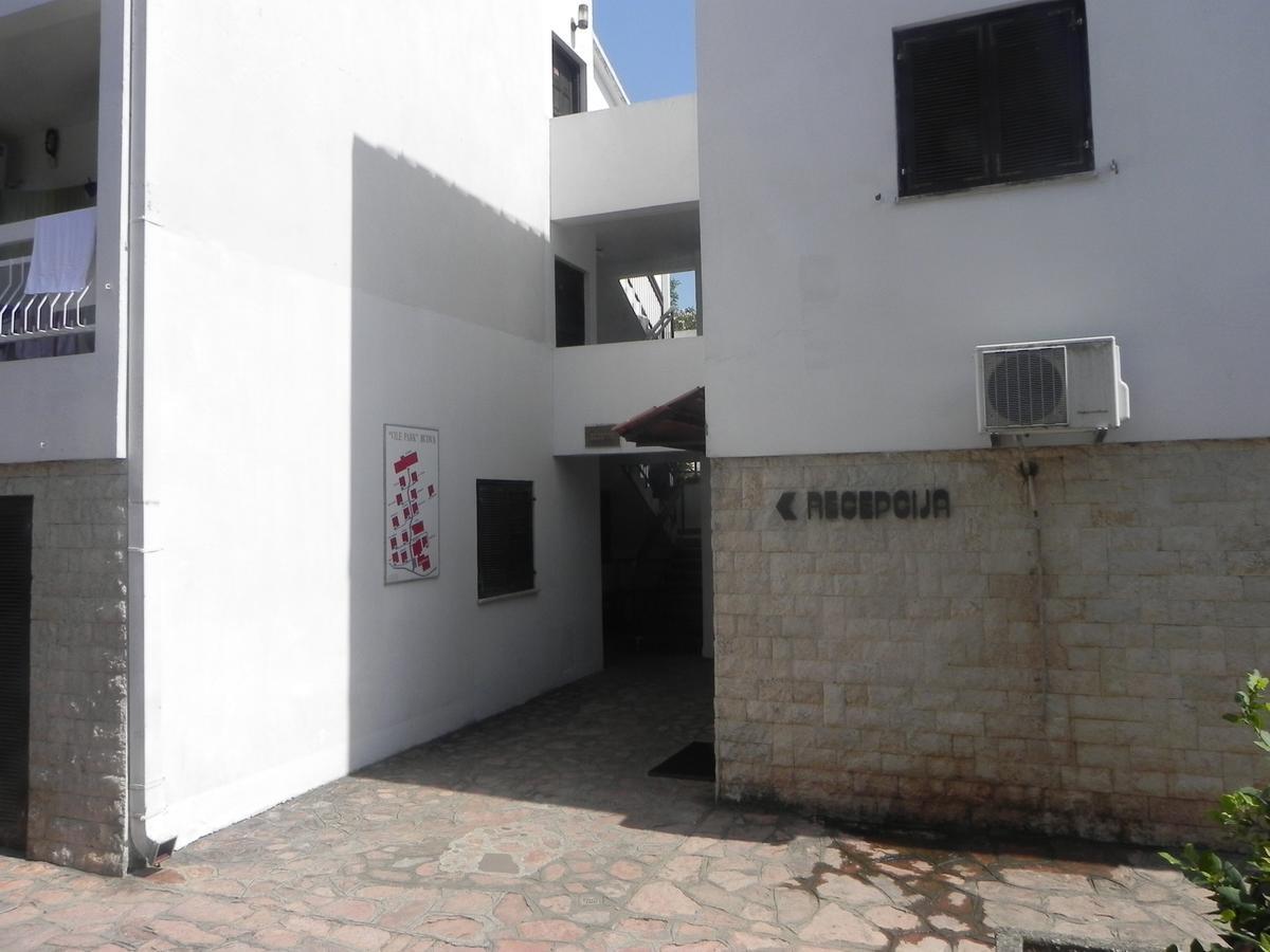 Holiday Park Vile Park Budva Exterior photo