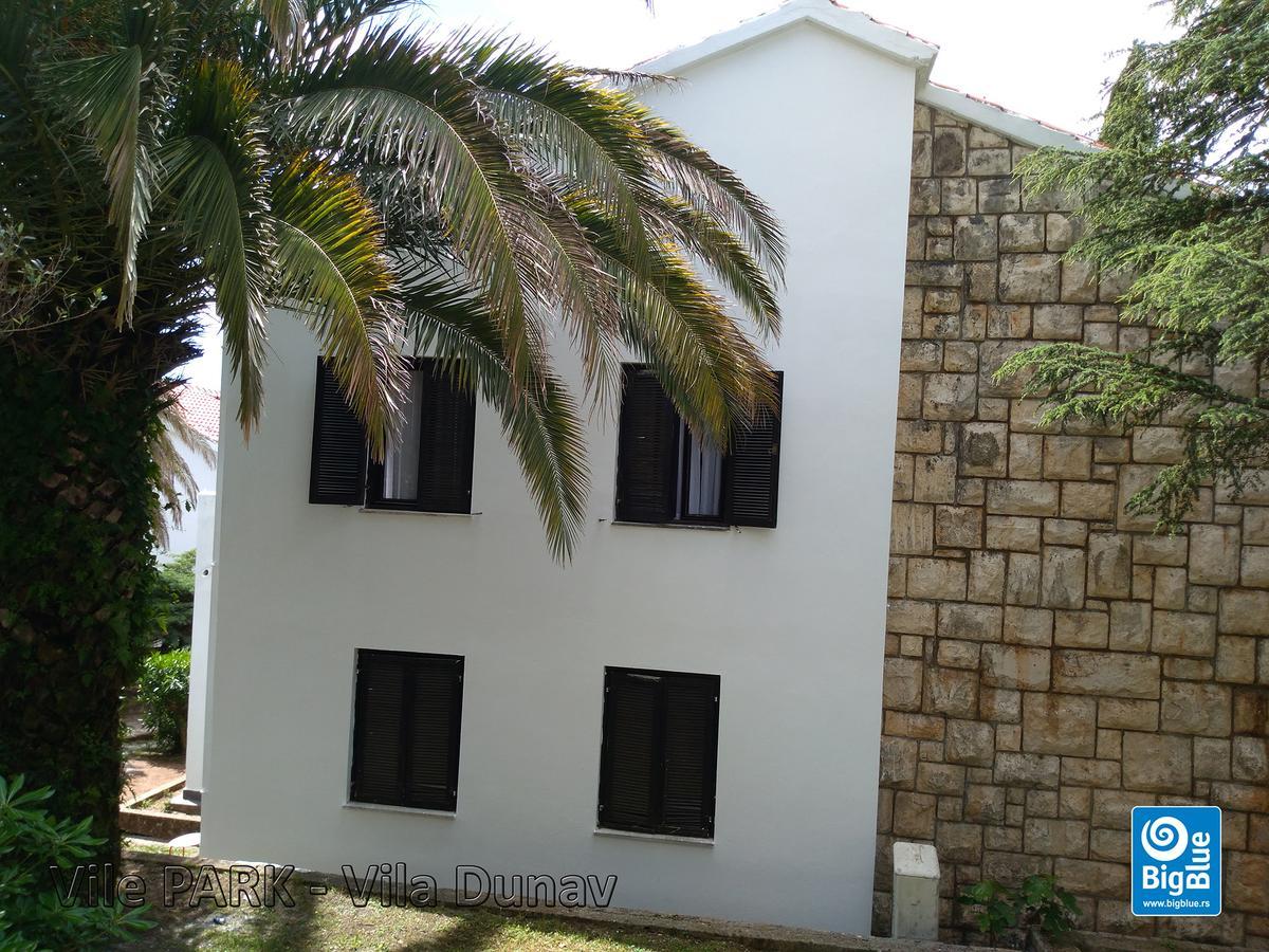 Holiday Park Vile Park Budva Exterior photo