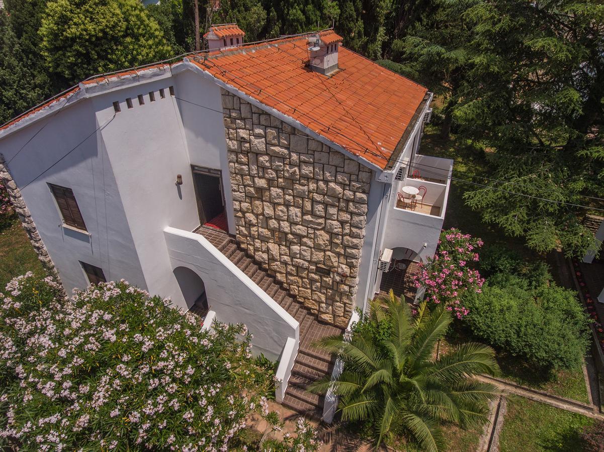 Holiday Park Vile Park Budva Exterior photo